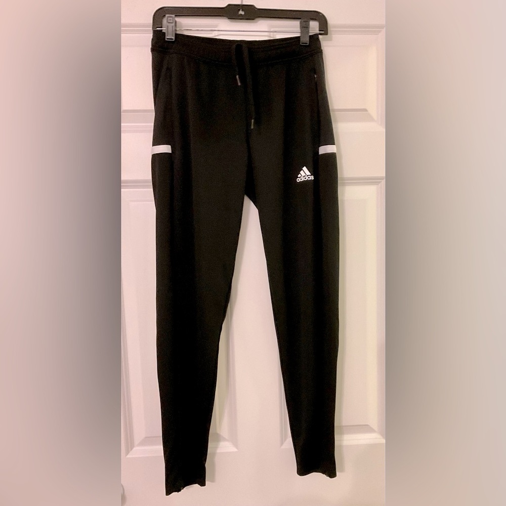Adidas Aeroready women's sweatpants in black with white stripes and logo. SZ-XS